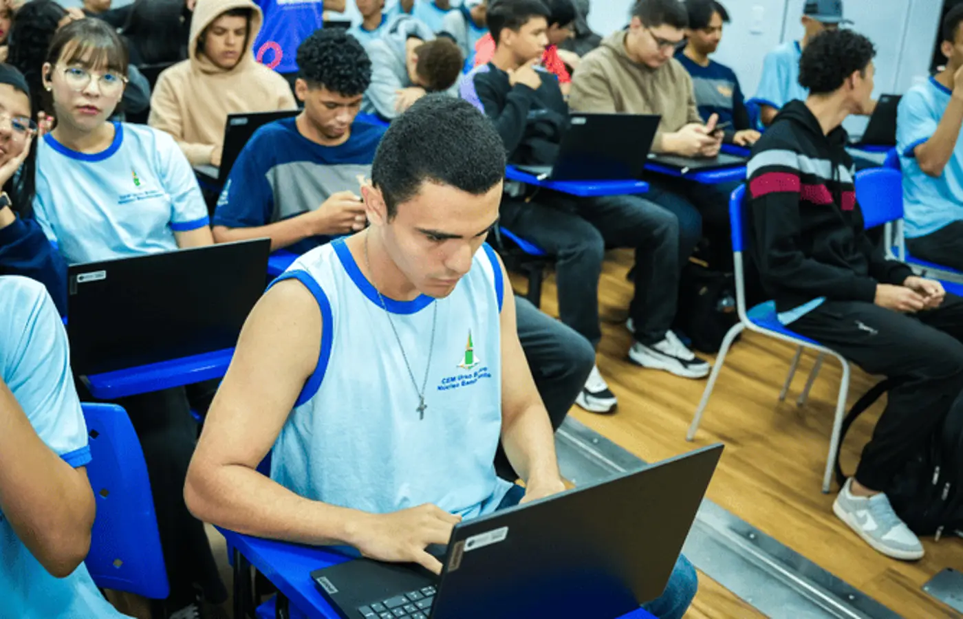 internet-chega-a-4-mil-das-escolas-publicas-do-distrito-federal