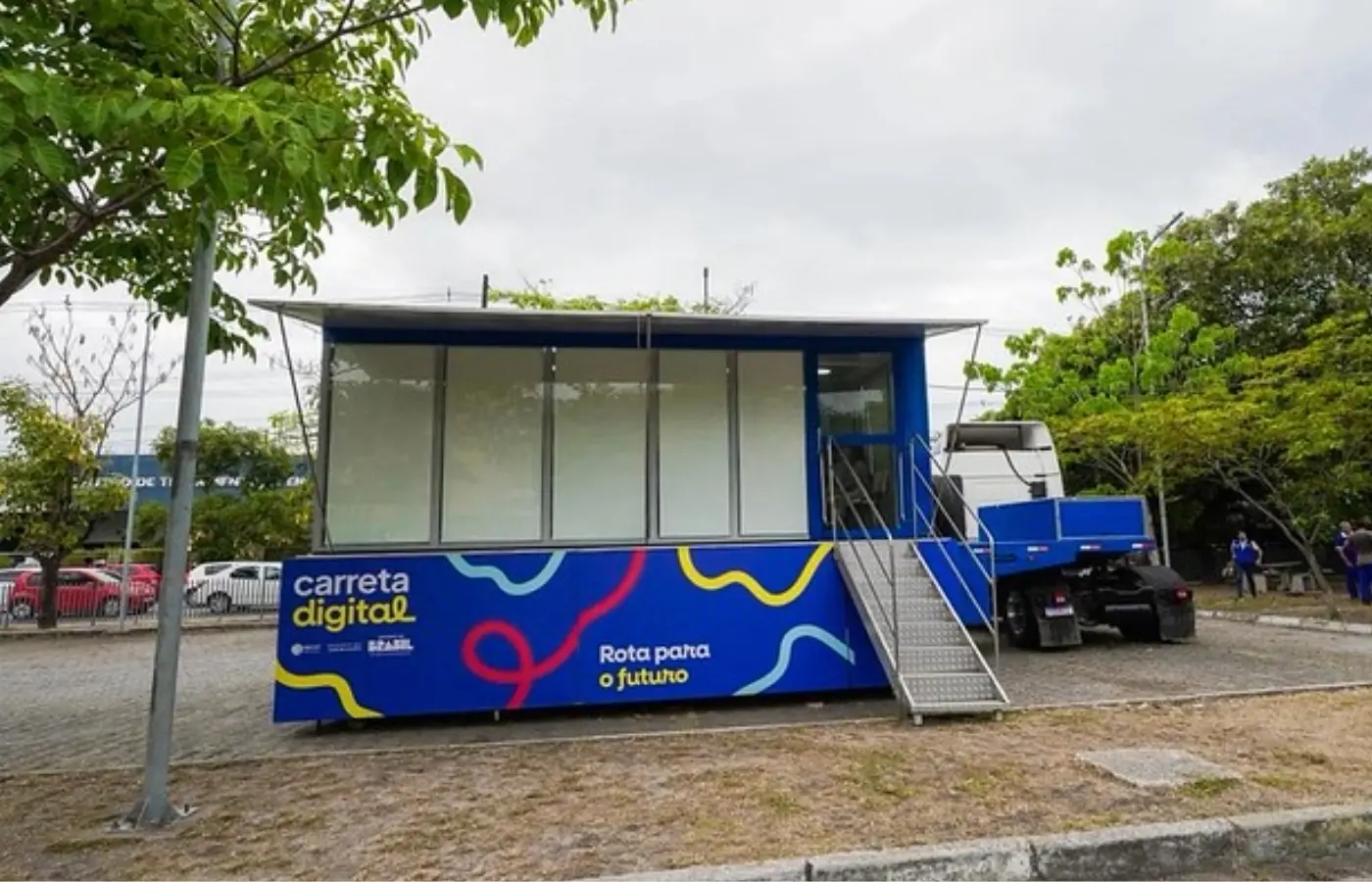 carreta-digital:-mcom-oferta-cursos-gratuitos-de-tecnologia-em-recife-(pe);-veja-como-se-inscrever