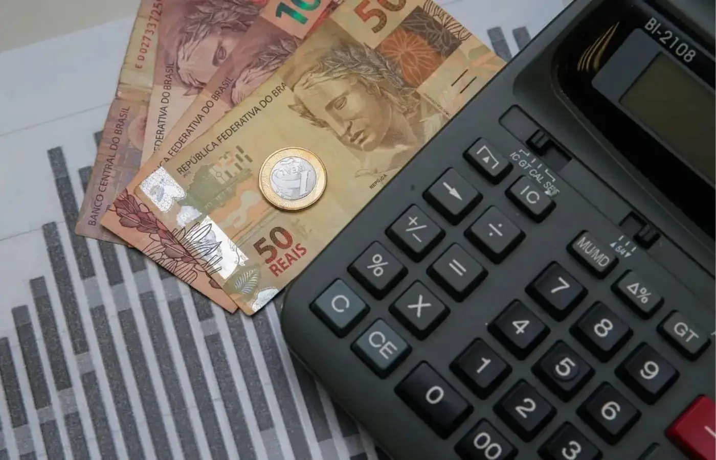 economia-brasileira-deve-crescer-2%-em-2026,-projeta-cni