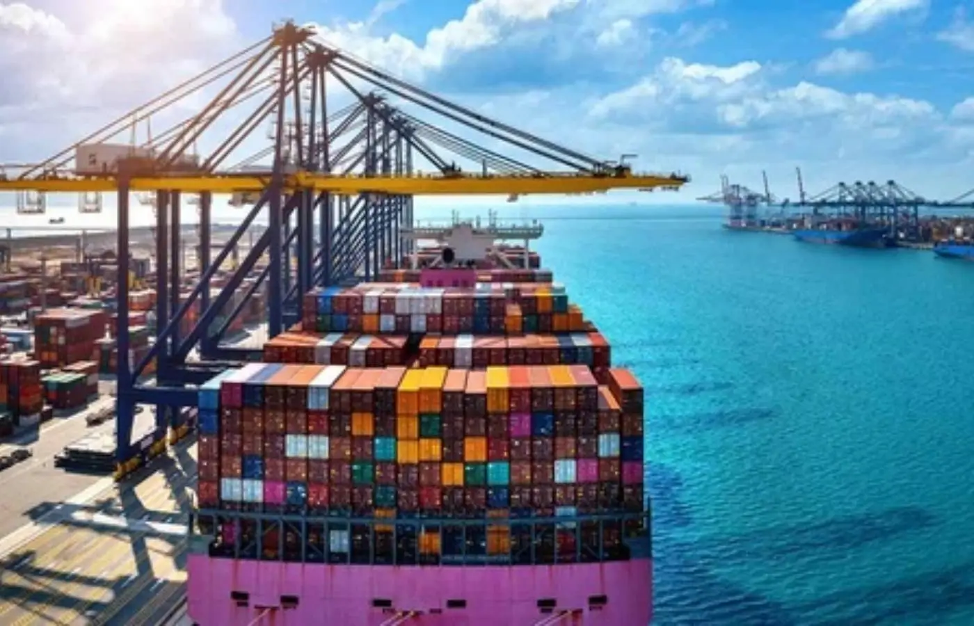 cabotagem-pode-reduzir-em-ate-8,2%-as-emissoes-de-co₂-do-transporte-de-cargas,-aponta-cni