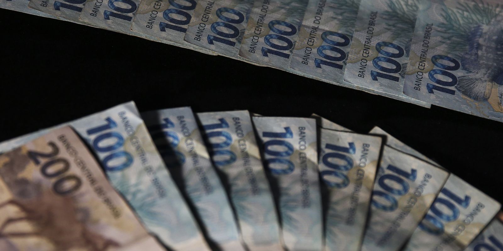 divida-publica-federal-cai-2,34%-em-marco-e-volta-aos-r$-8,6-trilhoes