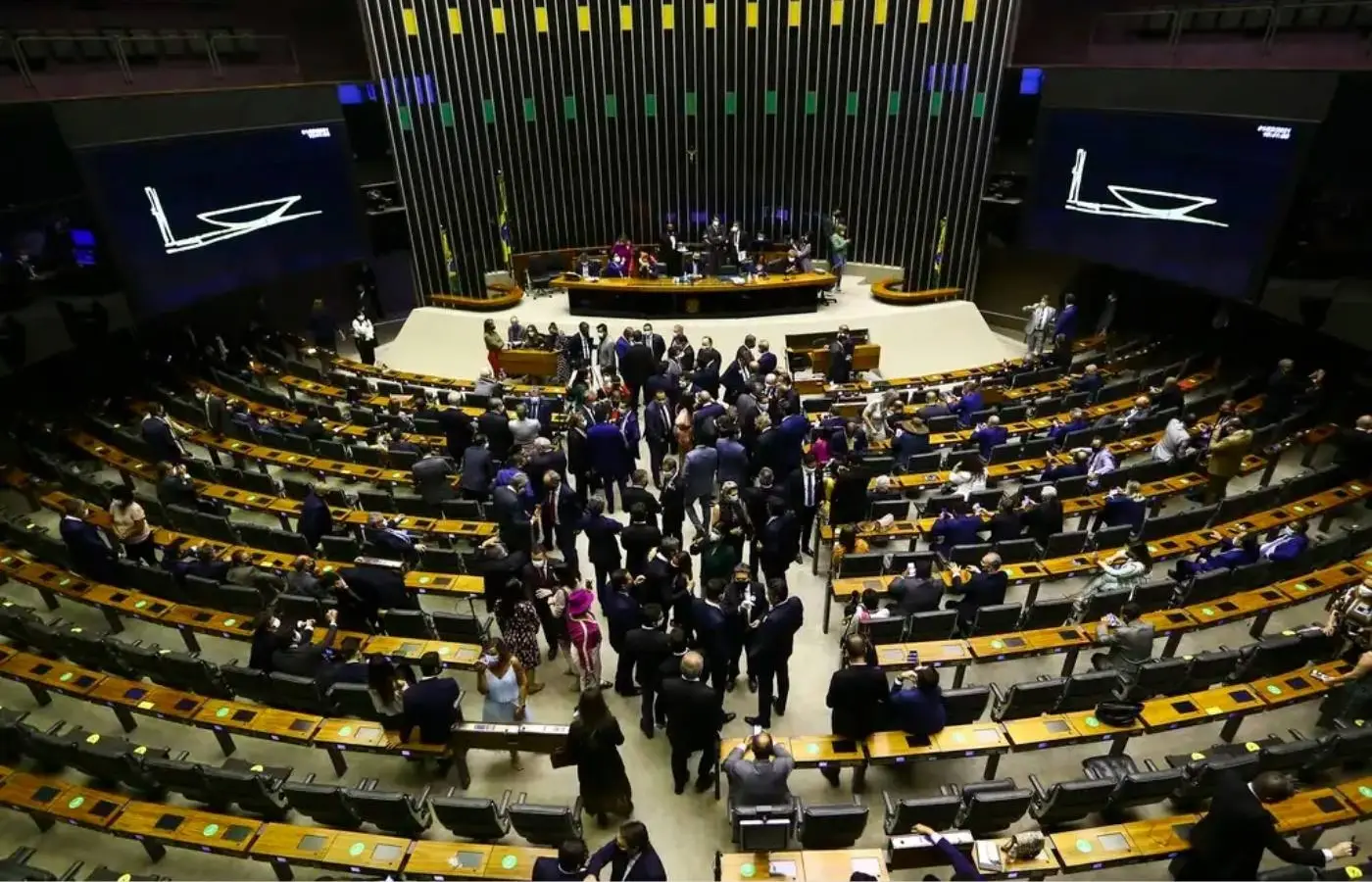 comissao-especial-pode-acelerar-aumento-do-teto-do-mei-na-camara,-afirma-lupion