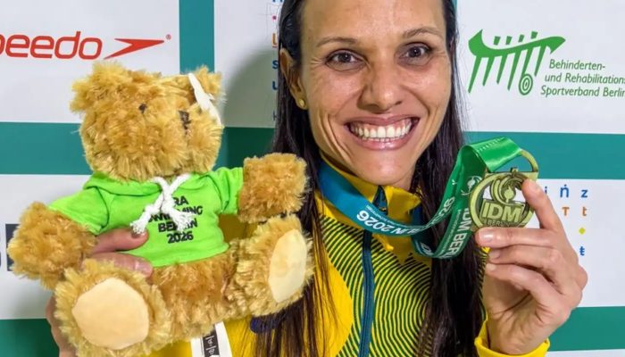 carol-santiago-e-ouro,-o-37o-podio-do-pais-no-internacional-de-berlim