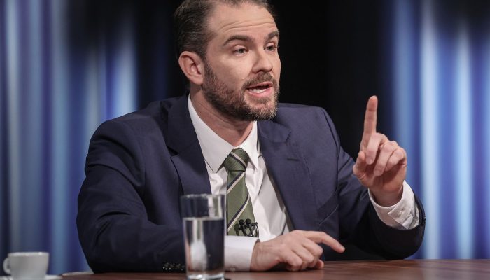 regulacao-para-ia-sera-flexivel-e-tera-niveis-de-risco,-diz-durigan