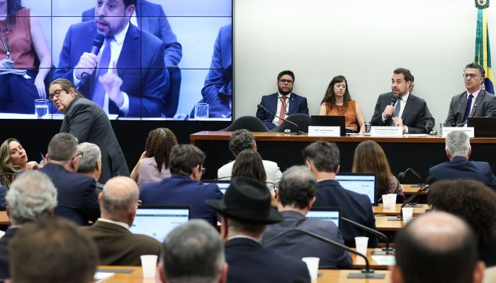 boulos-critica-compensacao-a-empresas-pelo-fim-da-escala-6×1